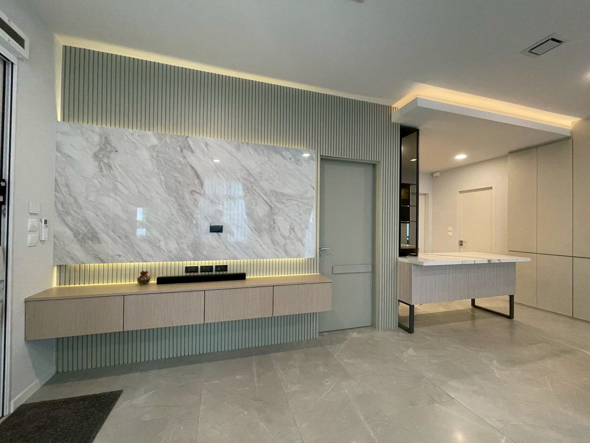 For RentHouseLadkrabang, Suwannaphum Airport : Mantana bangna wongwaen  for rent 