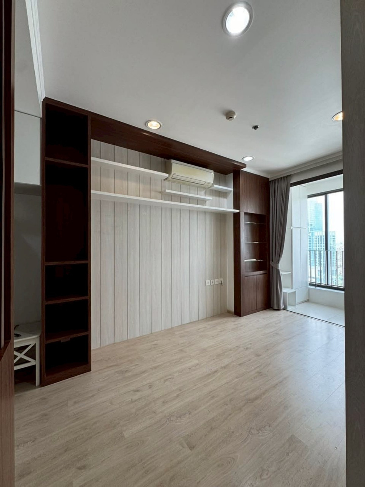 ขายคอนโดราชเทวี พญาไท : ✅ S-IQR118 ✅ Line : @p2nproperty