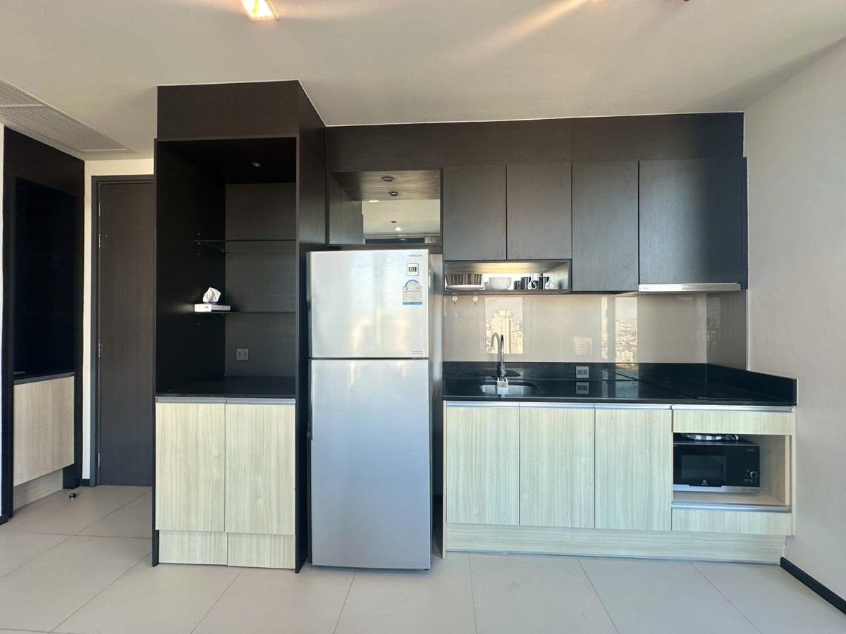 ให้เช่าคอนโดสุขุมวิท อโศก ทองหล่อ : Edge Sukhumvit 23 /  / 2 ห้องนอน 62 ตร.ม. โทร 0937890899