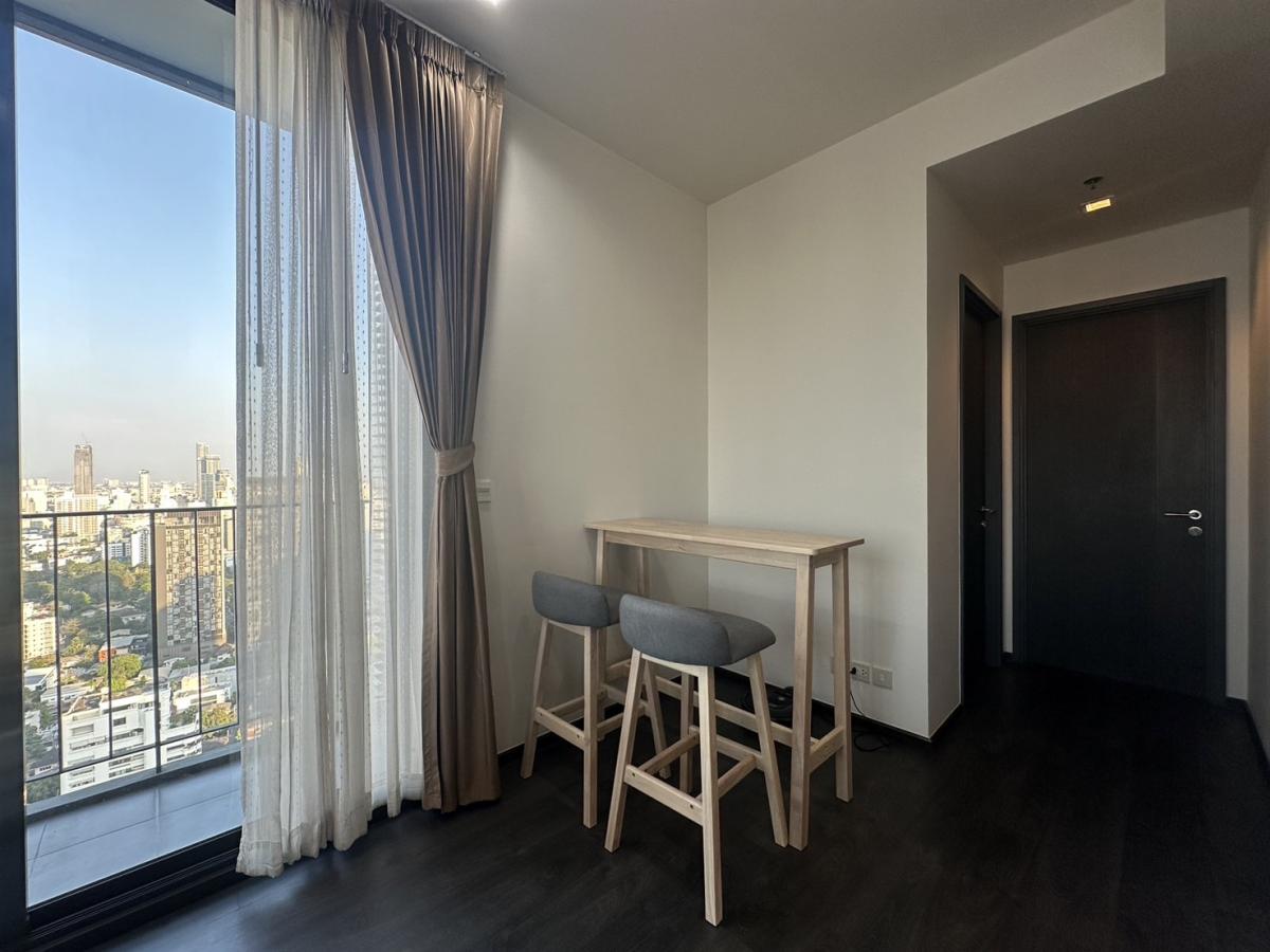 ให้เช่าคอนโดสุขุมวิท อโศก ทองหล่อ : Edge Sukhumvit 23 /  / 2 ห้องนอน 62 ตร.ม. โทร 0937890899