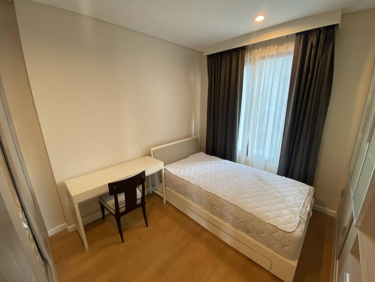 ให้เช่าคอนโดพระราม 9 เพชรบุรีตัดใหม่ RCA : Villa Asoke /  / 2 ห้องนอน 81 ตร.ม. โทร 0937890899