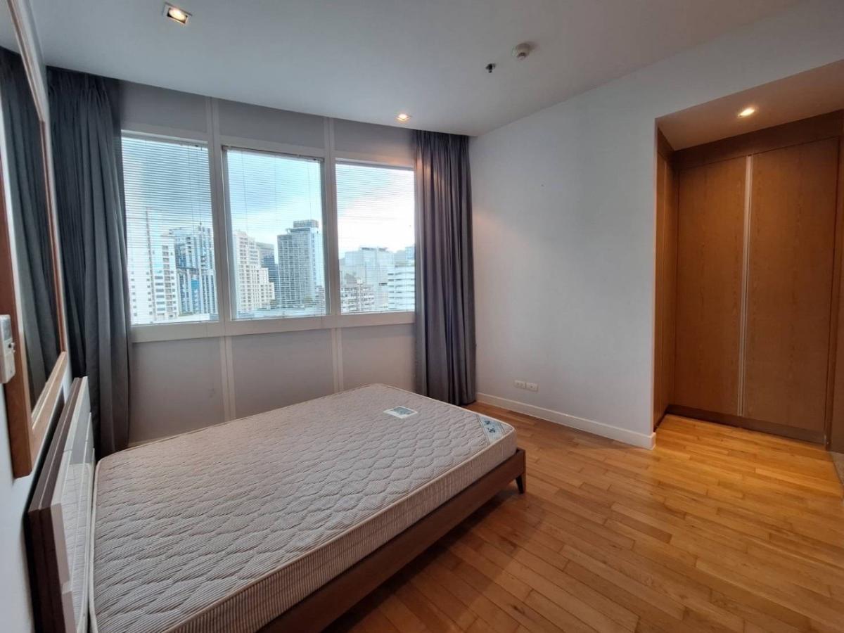 ให้เช่าคอนโดสุขุมวิท อโศก ทองหล่อ : The Millennium Residence /  / 3 ห้องนอน 149 ตร.ม. โทร 0937890899