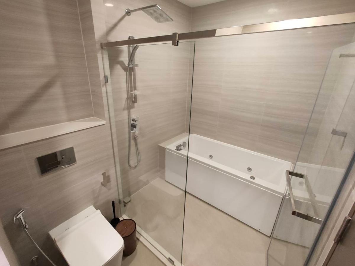 ให้เช่าคอนโดสุขุมวิท อโศก ทองหล่อ : Park Origin Thonglor /  / 2 ห้องนอน 40 ตร.ม. โทร 0937890899