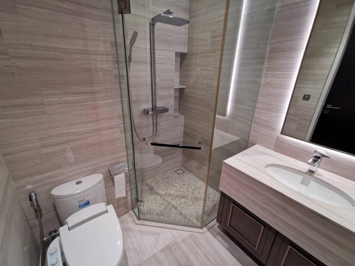 ให้เช่าคอนโดสุขุมวิท อโศก ทองหล่อ : The Diplomat 39 /  / 2 ห้องนอน 76 ตร.ม. โทร 0937890899