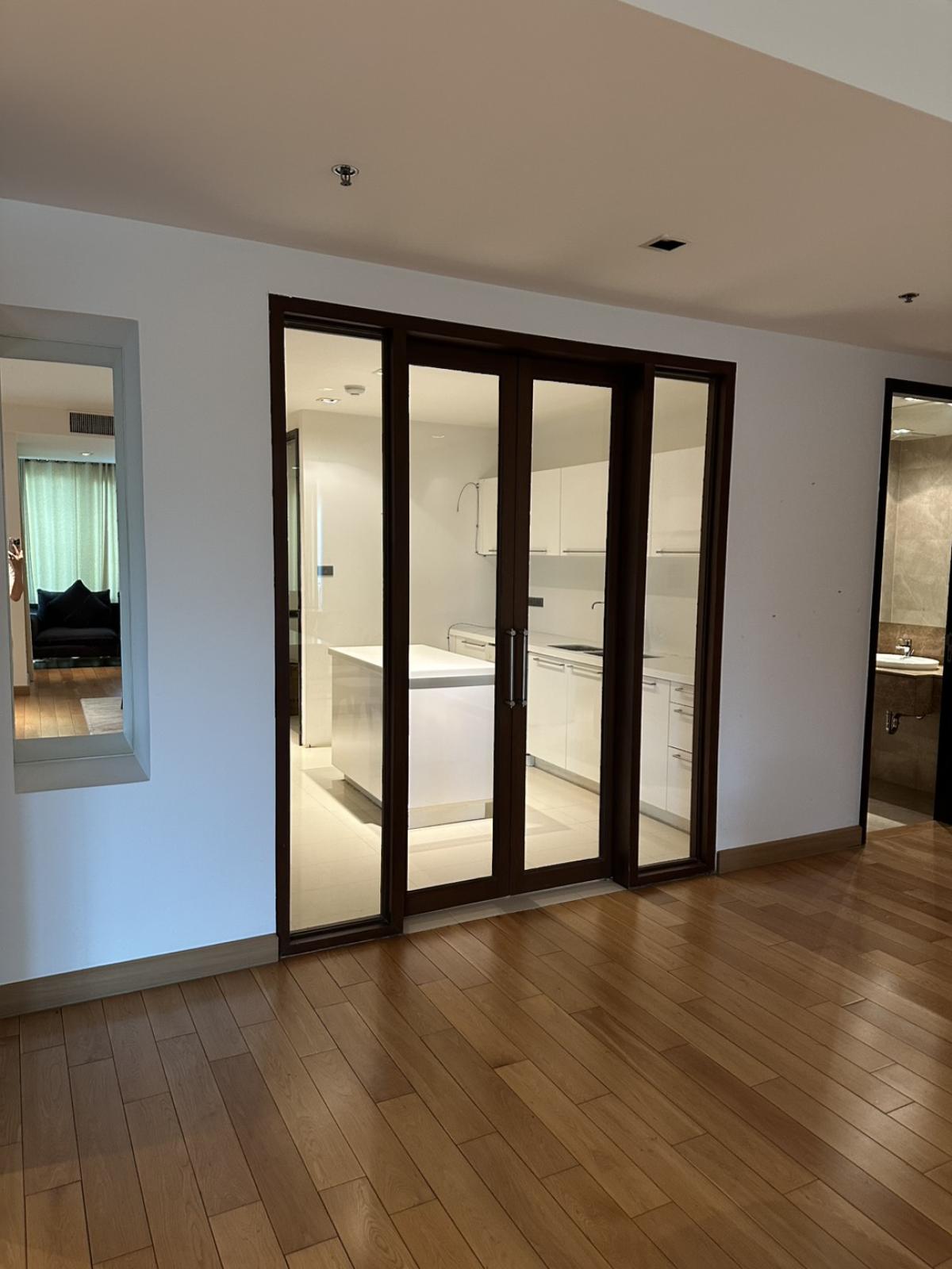 ให้เช่าคอนโดสุขุมวิท อโศก ทองหล่อ : Belgravia Residence Sukhumvit 30/1 /  / 4 ห้องนอน 297 ตร.ม. โทร 0937890899