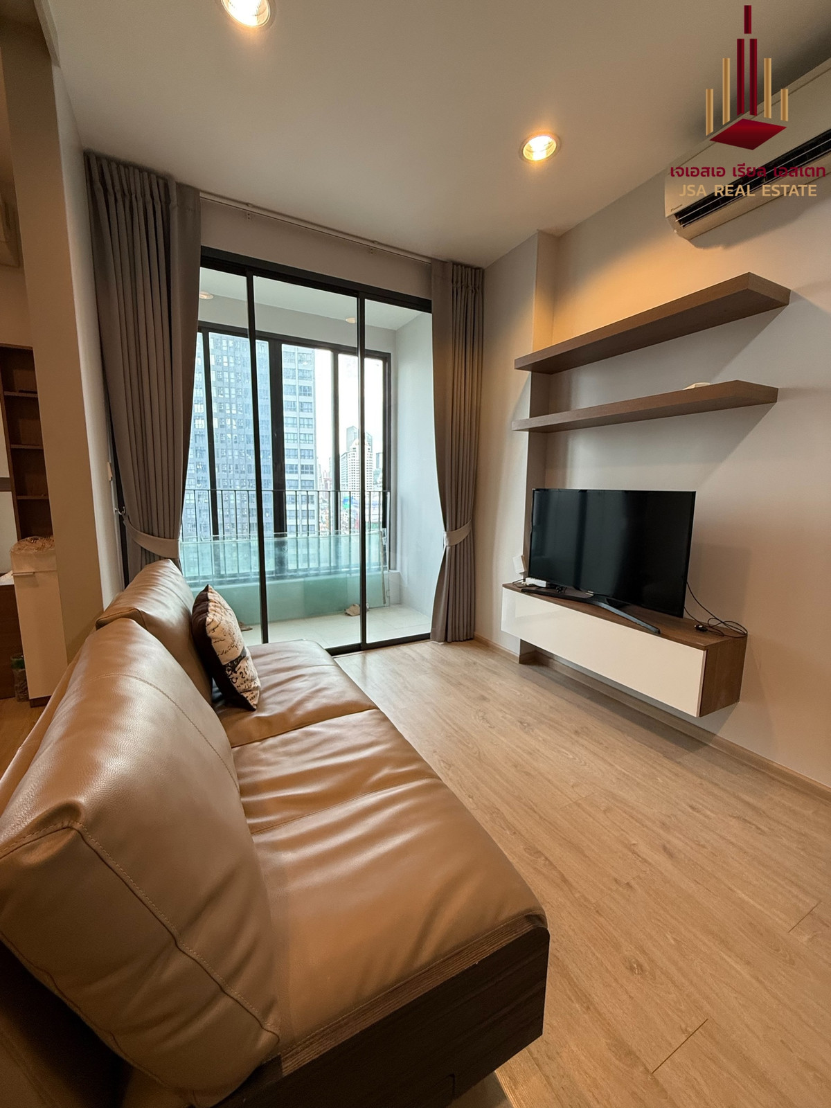 For RentCondoRatchathewi,Phayathai : ✨ For Rent: Ideo Q Ratchathewi Condo ✨ 💰 Only 20,000 THB/month