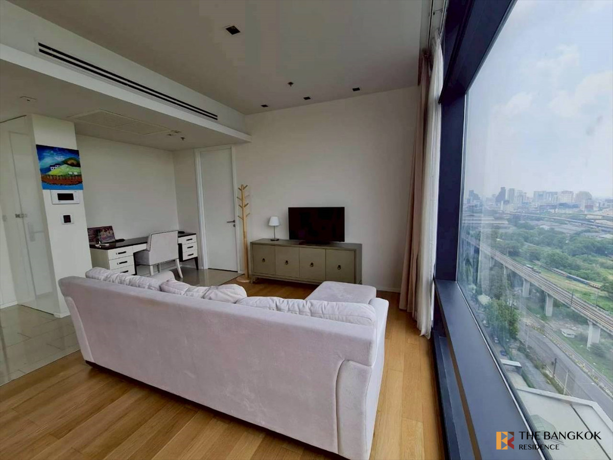 For SaleCondoRama9, Petchburi, RCA : Circle Living Prototype - 🌟 Spacious Unit with Full Functionality, Near CBD & MRT Phetchaburi