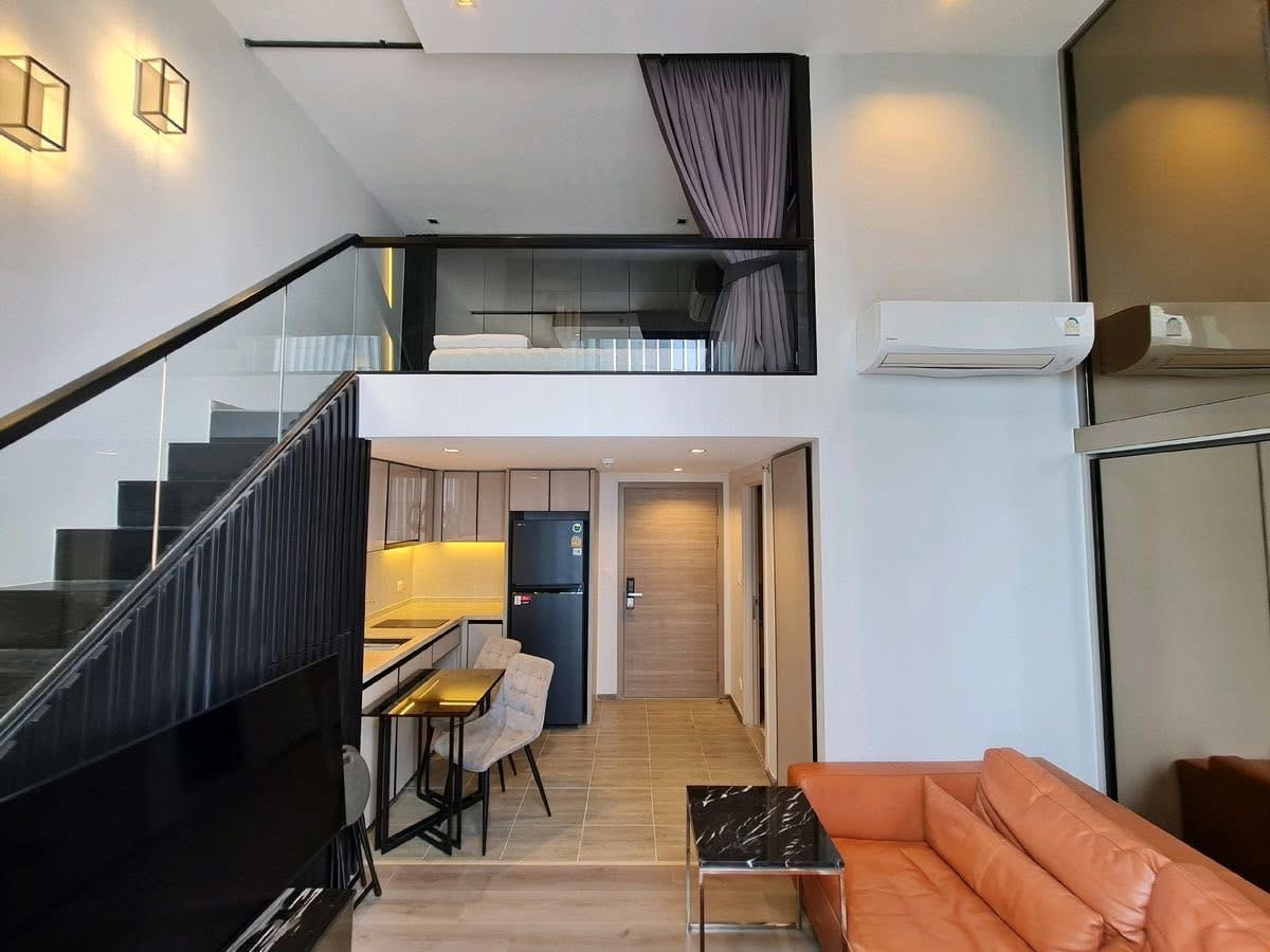 For RentCondoSapankwai,Jatujak : The Reserve Phahol-Pradipat The most popular Duplex condo. Near BTS Saphan Khwai Ready to move in