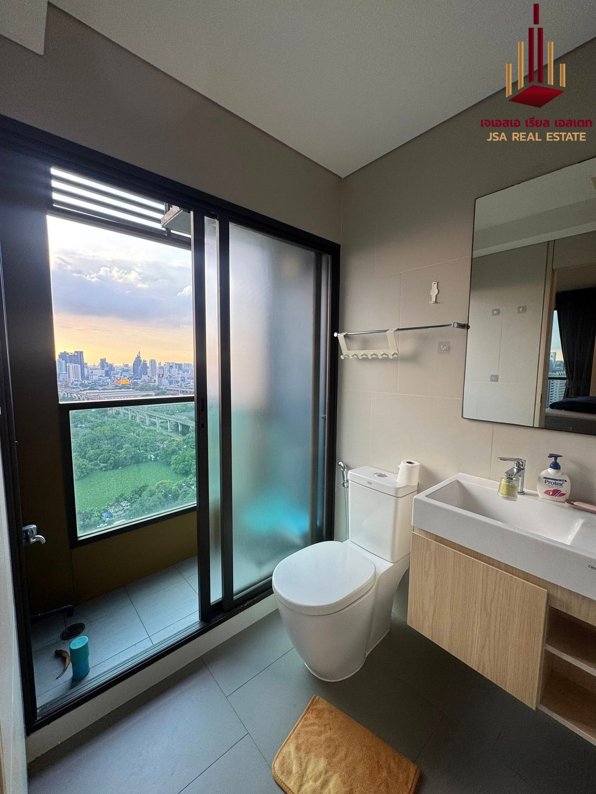 ให้เช่าคอนโดพระราม 9 เพชรบุรีตัดใหม่ RCA : ✨ For Rent : Lumpini Suite Phetchaburi - Makkasan  Condo ✨  💰 Only 40,000 thb/month