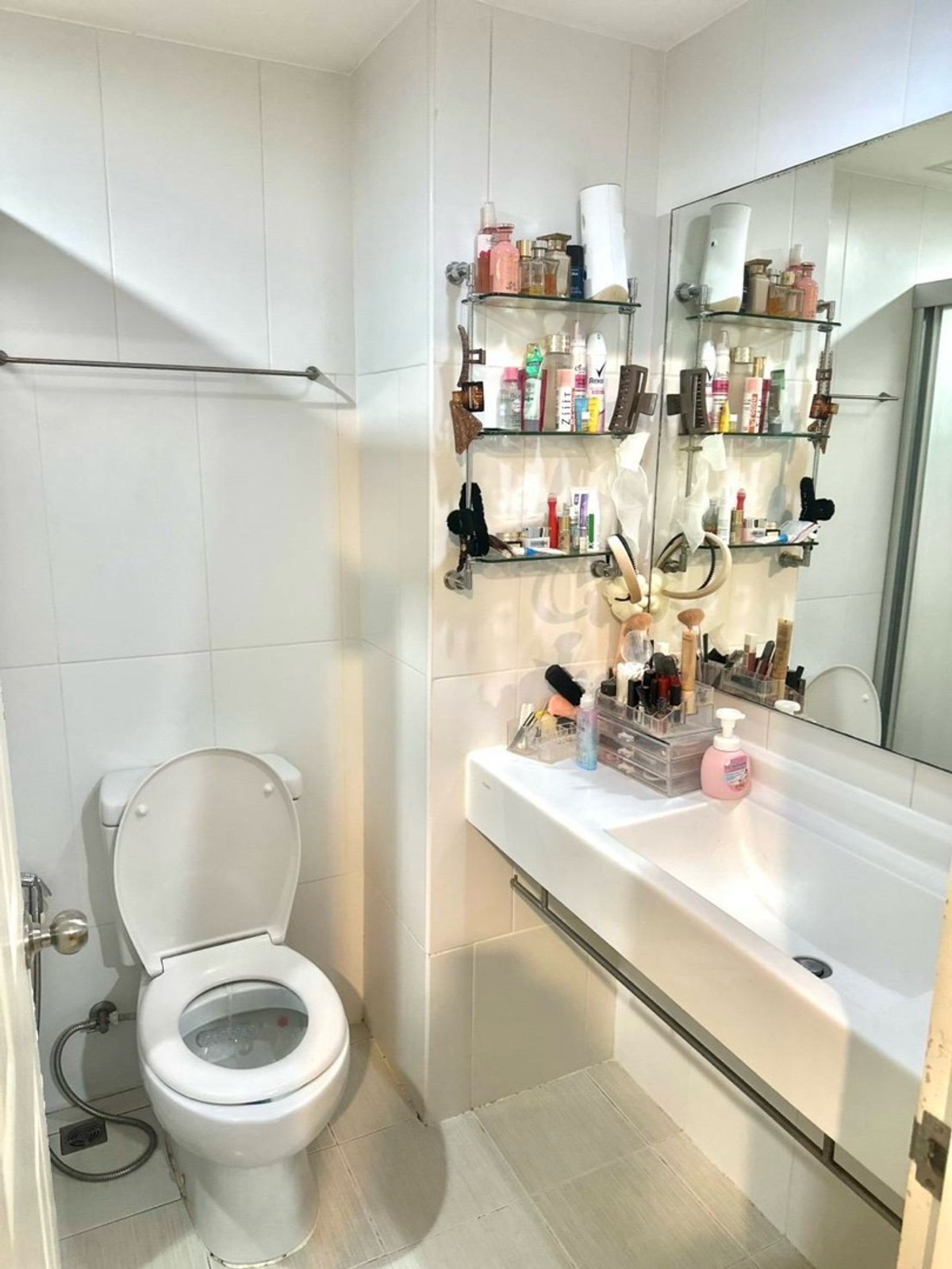 For RentCondoSapankwai,Jatujak : Condo for rent, U Delight Chatuchak
Building B 
Size 32 sq m, 1 bedroom
Price 13,000/month
Call 093-028-1245
 id line: properagency