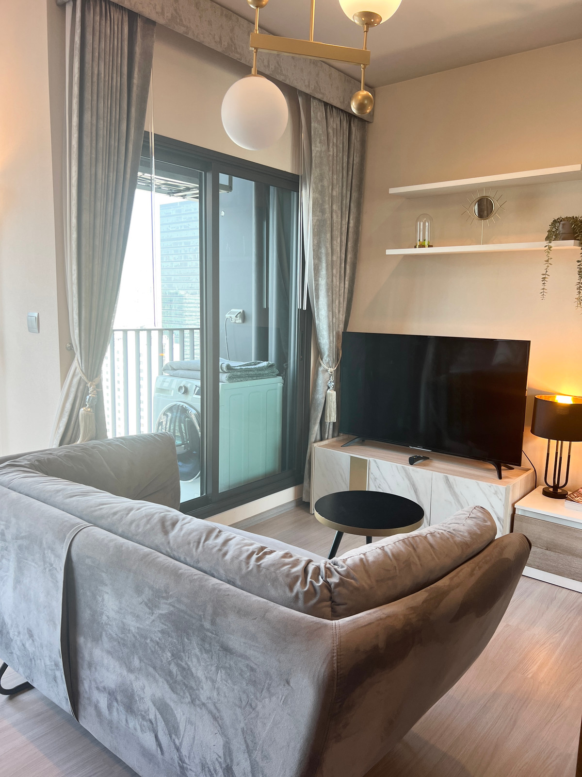 For RentCondoRama9, Petchburi, RCA : Life Asoke Rama 9 for rent, 18,000 baht/month [#HI1220]