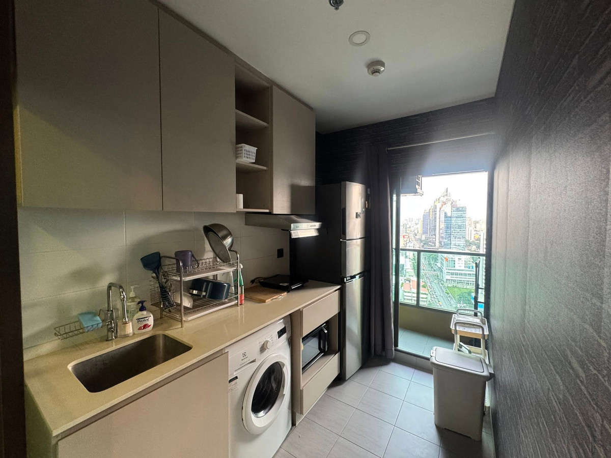 ให้เช่าคอนโดพระราม 9 เพชรบุรีตัดใหม่ RCA : For Rent  :  Lumpini Suite Phetchaburi - Makkasan (ลุมพินี สวีท เพชรบุรี-มักกะสัน) (ST-02)