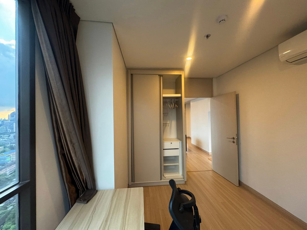 ให้เช่าคอนโดพระราม 9 เพชรบุรีตัดใหม่ RCA : For Rent  :  Lumpini Suite Phetchaburi - Makkasan (ลุมพินี สวีท เพชรบุรี-มักกะสัน) (ST-02)