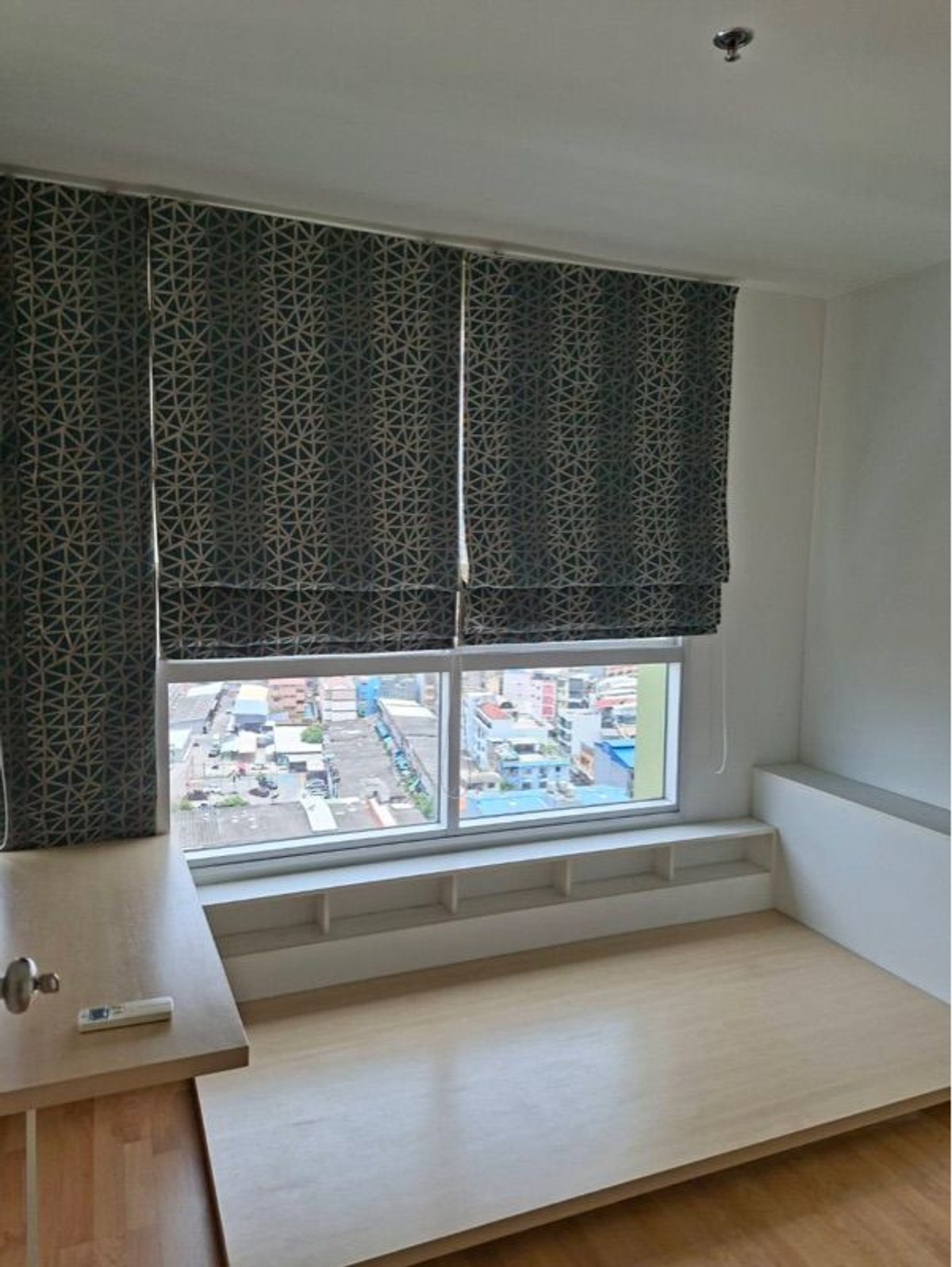 For SaleCondoPattanakan, Srinakarin : 70 sq m, 3 bedrooms, 2 bathrooms, 18th floor, U Delight Residence Condo, Phatthanakan Thonglor.