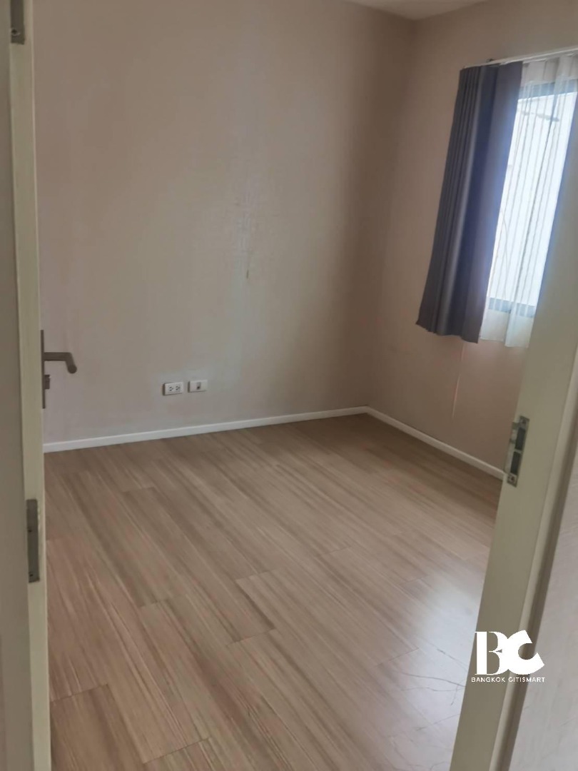 For SaleTownhomeRamkhamhaeng, Hua Mak : 🔥Urgent Sale🔥 Baan Klang Muang Rama 9-Ramkhamhaeng* Near MRT Ramkhamhaeng, fully furnished, ready to move in.