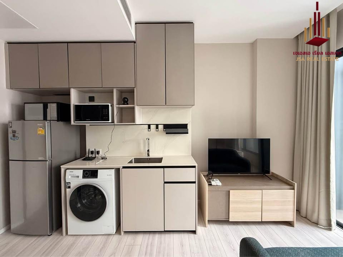 For SaleCondoRatchathewi,Phayathai : ✨ For Sale: The Room Phayathai Condo ✨ 💰 Only 4,950,000 THB