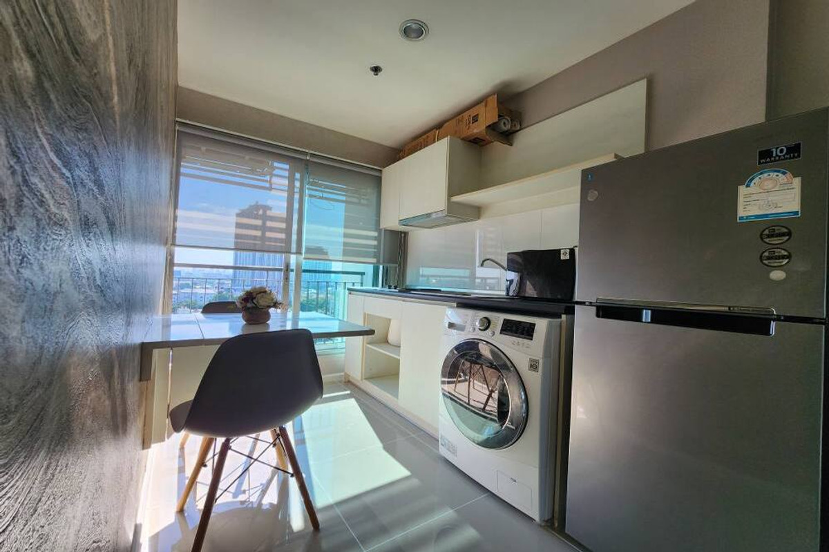 For SaleCondoOnnut, Udomsuk : 🔥 Sale with tenant !! Digital door lock, high floor 10++!! 🔥 Code C20251000001..........Aspire Sukhumvit 48, 1 bedroom, 1 bathroom, furnished, Special Deal!!📣📣