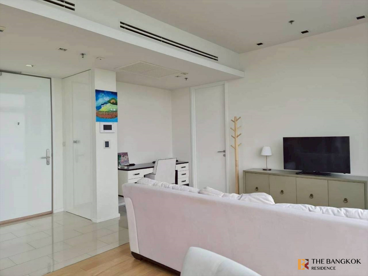 For SaleCondoRama9, Petchburi, RCA : Circle Living Prototype - 🌟 Spacious Unit with Full Functionality, Near CBD & MRT Phetchaburi