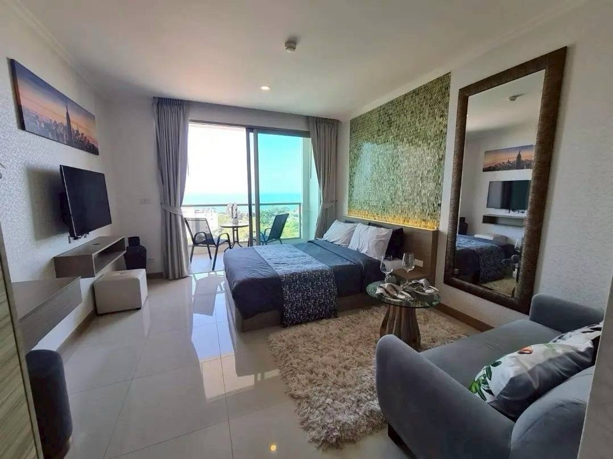 For SaleCondoPattaya, Bangsaen, Chonburi : Urgent sale, Condo The Riviera Jomtien Pattaya, 14th floor, sea view, size 32.66 sq m, price 3,500,000 baht.
