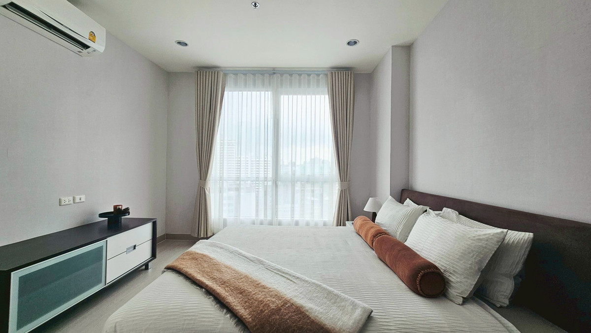 For SaleCondoRatchathewi,Phayathai : ⚡️Hot Deal⚡️The Complete rajprarop 💎35.78sqm 3.3 Mb💎If interested, make an appointment to see the putter room 0928895628🔥