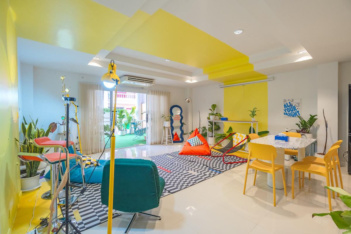 For RentTownhomeSukhumvit, Asoke, Thonglor : Stylish 10-BR House in Thonglor, where Creativity Meets Comfort, Live, Work & Connect in Bangkok’s Trendiest Neighborhood