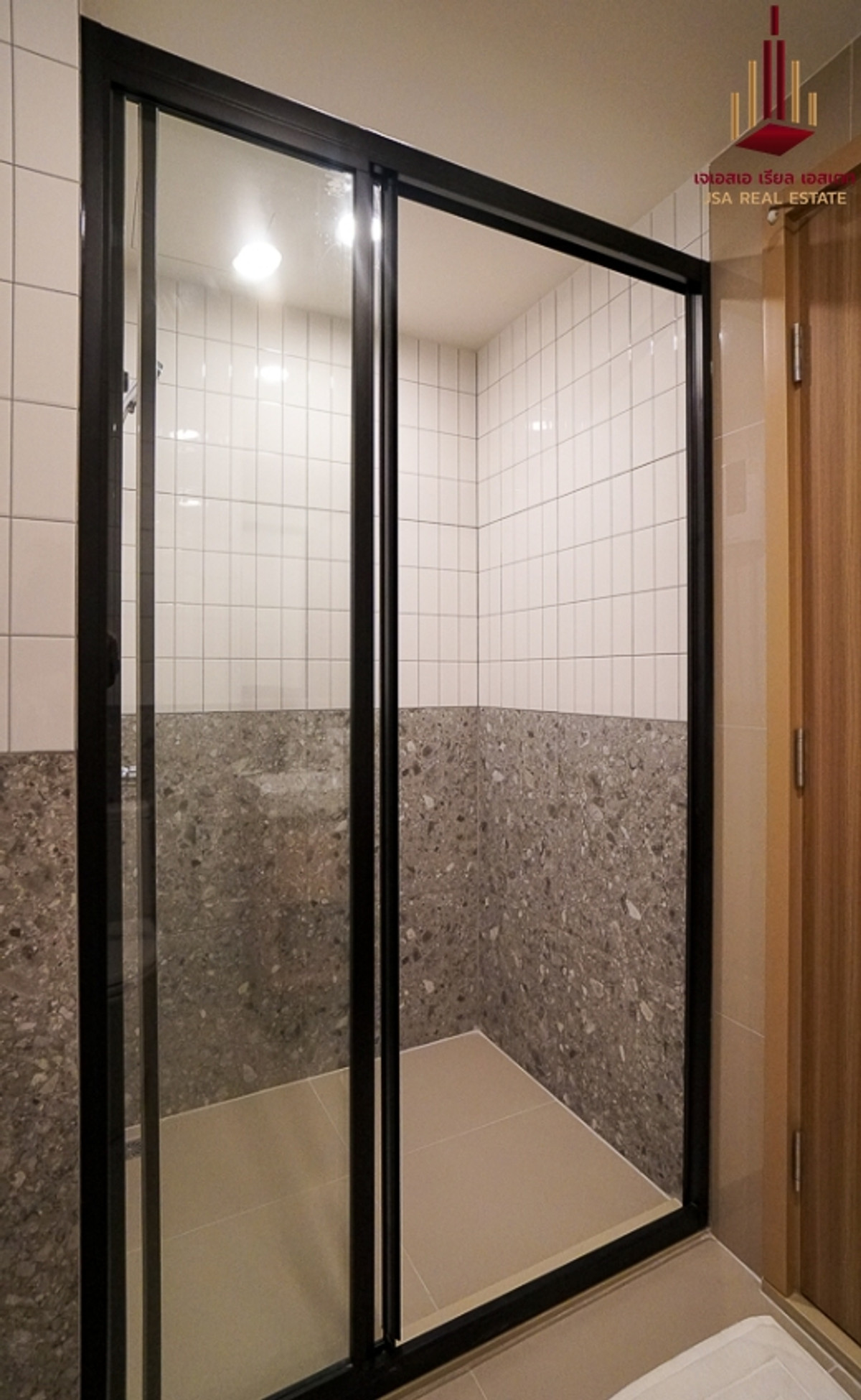 For SaleCondoLadprao, Central Ladprao : ✨ For Sale : The line vibe Condo ✨ 💰 only 7,640,000 thb