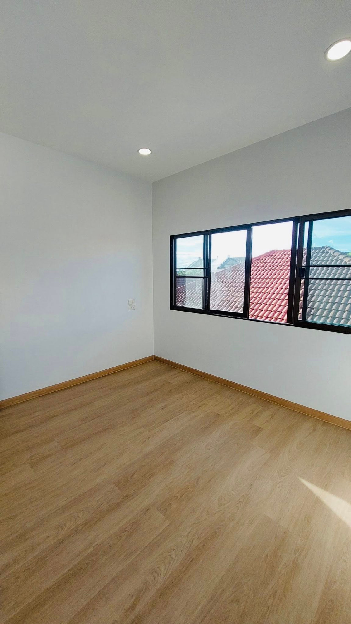 ขายบ้านพัทยา บางแสน ชลบุรี สัตหีบ : ปิยวัฒน์ 3 บางแสน / 3 ห้องนอน (ขาย), Piyawat 3 Bangsean / 3 Bedrooms (FOR SALE) YEAN048