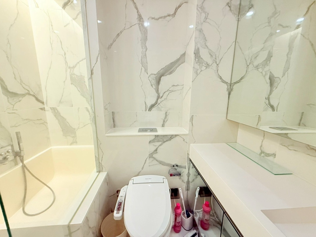 For RentCondoSukhumvit, Asoke, Thonglor : Siamese Exclusive Sukhumvit42