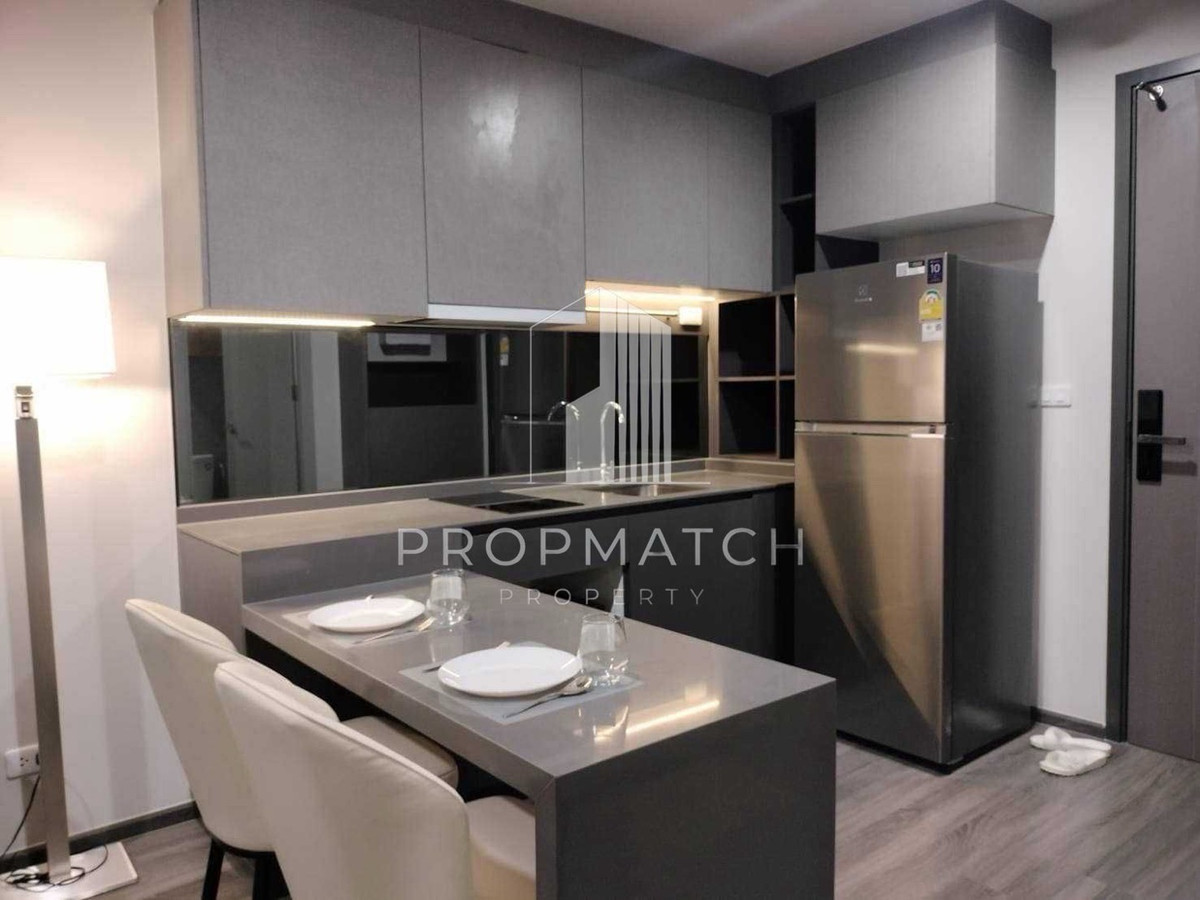 ให้เช่าคอนโดสยาม จุฬา สามย่าน : ว่างแล้ว 🔥IDEO Chula-Samyan ห้องสวย แบบ 2 ห้องนอน เช่าแค่ 33,000 สวยตรงปก ห้องใหญ่ 45sqm ชั้นสูง สนใจนัดชมได้ค่ะ Minnie 064-6696546 (เบอร์นี้แอทไลน์ได้ค่ะ)