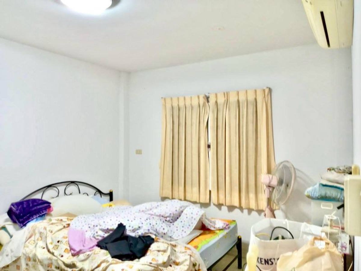 For SaleTownhomePathum Thani,Rangsit, Thammasat : 2-story townhouse for sale, Thai Somboon Village 3, corner room, area 37.2 square meters, 3 bedrooms, Khlong Sam Subdistrict, Khlong Luang District. Pathum Thani Province