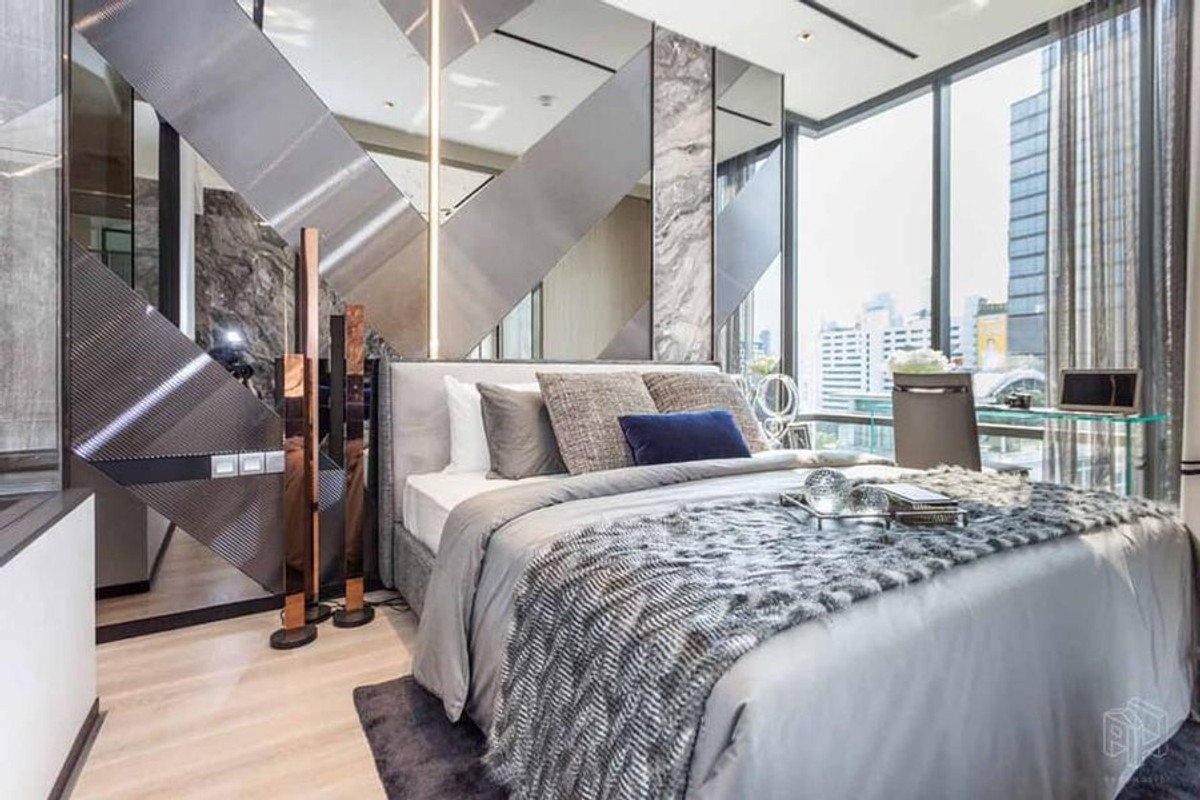 ให้เช่าคอนโดสีลม ศาลาแดง บางรัก : Ashton Silom【𝐑𝐄𝐍𝐓】🔥โมเดิร์นเท่จัดเต็ม โทนเข้มเรียบแพง เฟอร์เน้นดีไซน์เฉียบแบบคนมีสไตล์🔥 ติดต่อไลน์ไอดี: @hacondo