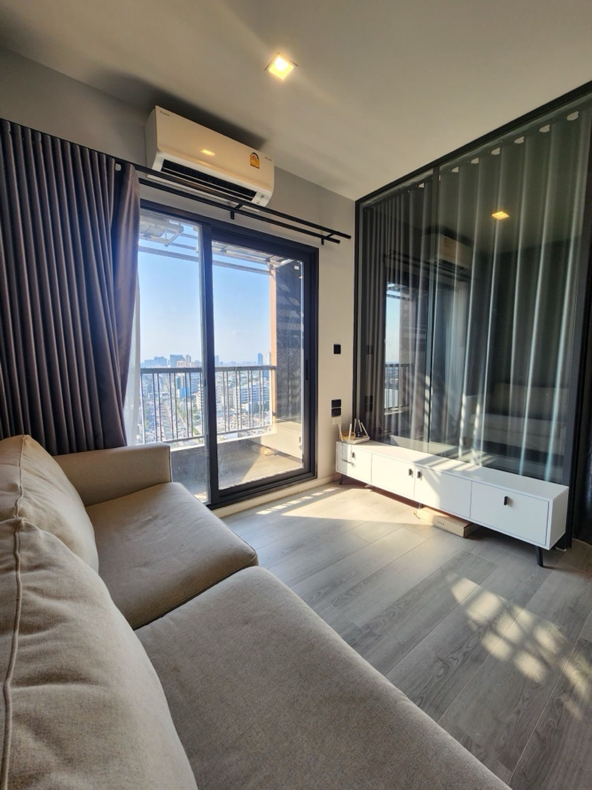 For RentCondoRama3 (Riverside),Satupadit : 🔥For rent, beautiful room, beautiful view, east, The Key Rama 3