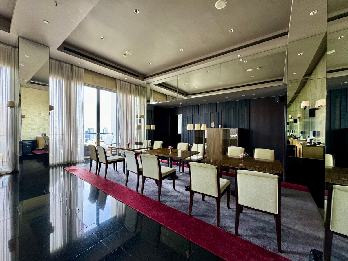 ขายคอนโดสาทร นราธิวาส : ราคาสุดพิเศษ‼️คอนโดหรูบรรยากาศ resort เพียง 1 กม.จาก One Bangkok & MRT📍The Sukhothai Residence สภาพดีมาก วิว One Bangkok 