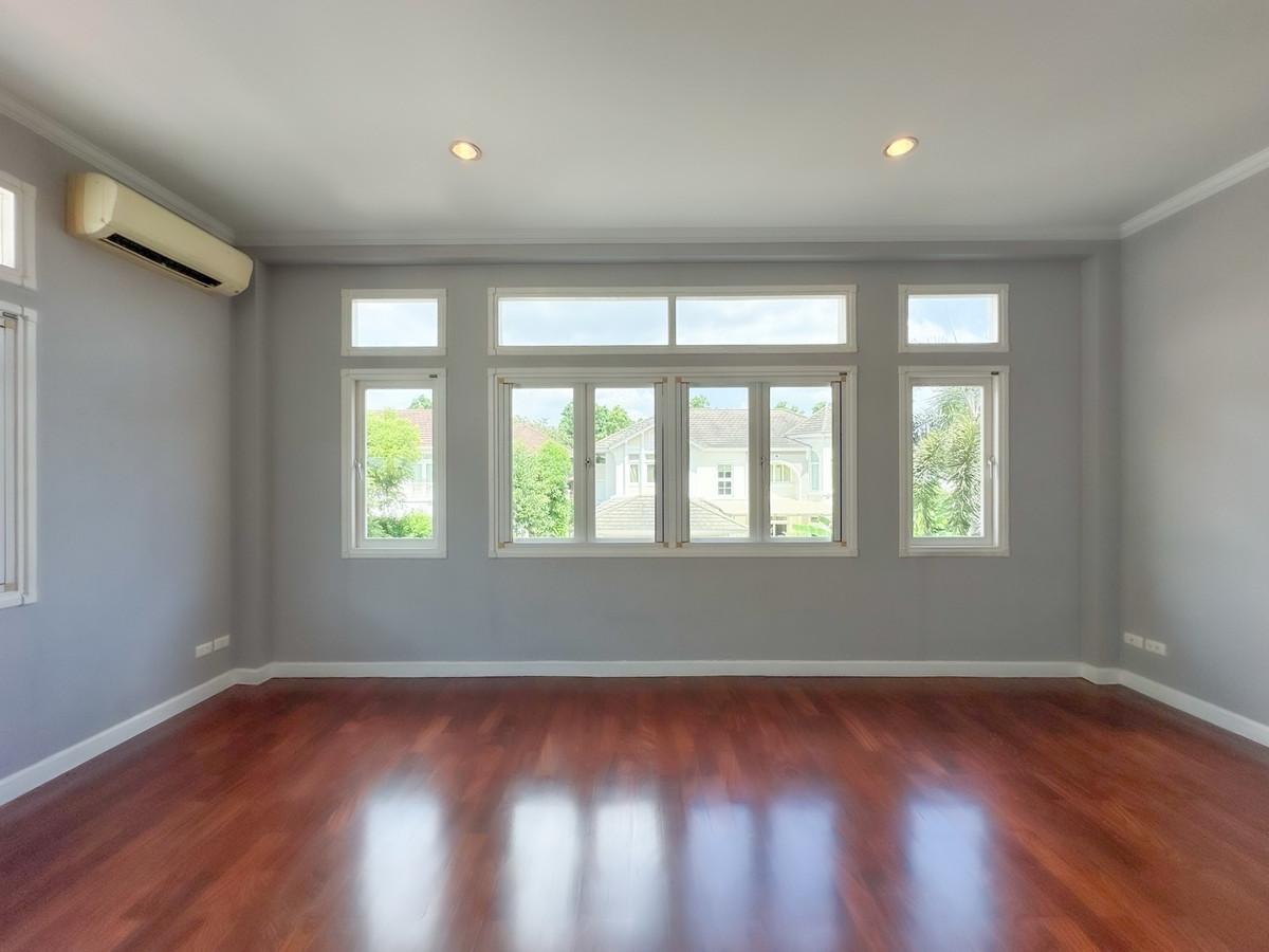 For SaleHouseNawamin, Ramindra : “Unlock a luxurious life immediately! Masterpiece mansion 108 sq m. Excellent condition, ready to move in, no need to wait to build. Ekkamai-Ramindra location