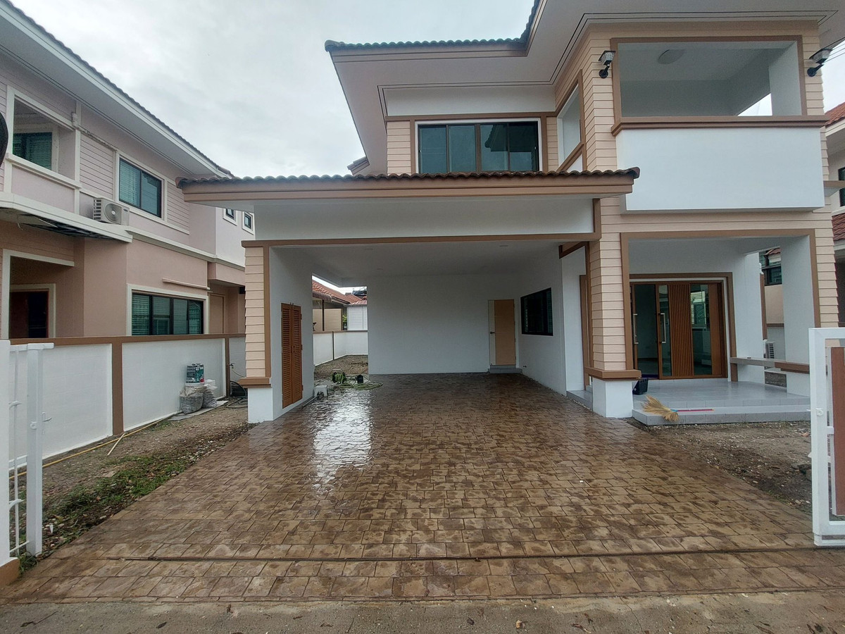 ขายบ้านพัทยา บางแสน ชลบุรี สัตหีบ : ปิยวัฒน์ 3 บางแสน / 3 ห้องนอน (ขาย), Piyawat 3 Bangsean / 3 Bedrooms (FOR SALE) YEAN048