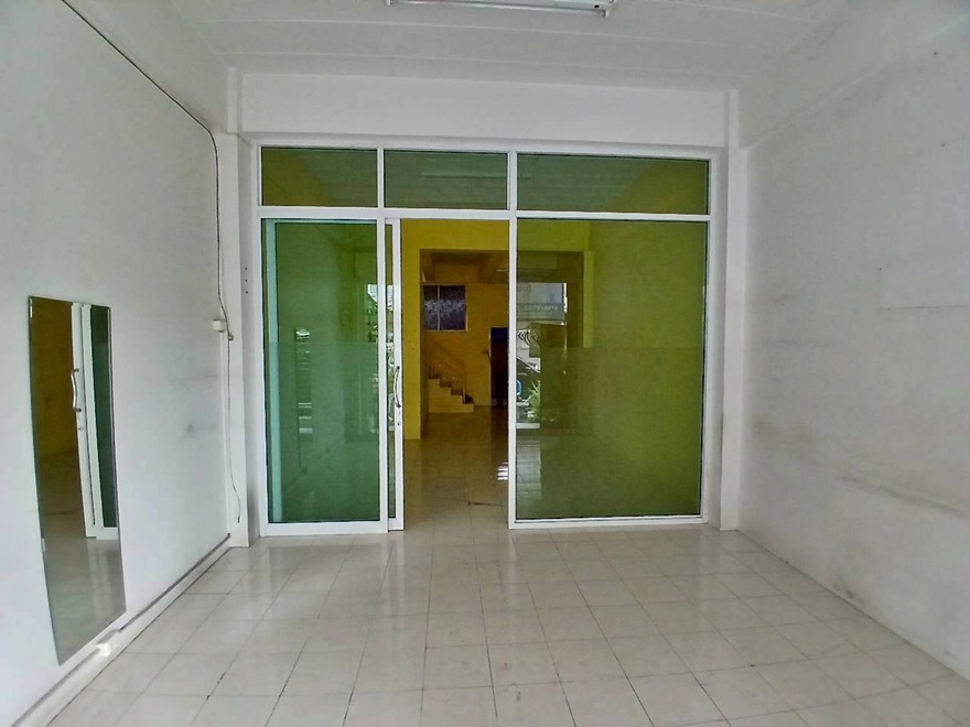 For SaleShop HouseSriracha Laem Chabang Ban Bueng : 🔥Urgent bank assets🔥Shophouses in Ao Udom Market