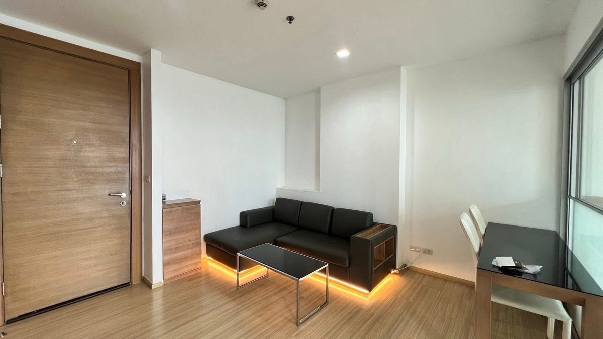For RentCondoRatchadapisek, Huaikwang, Suttisan : For rent Rhythm Ratchada Huai Khwang