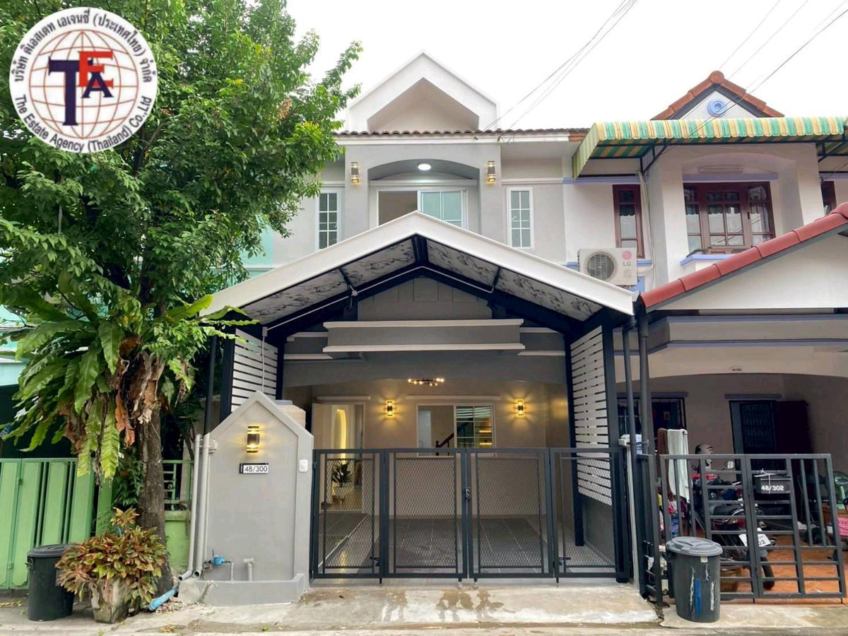 For SaleTownhomeNawamin, Ramindra : 2-story townhouse for sale, KC Village Ramintra 2, Hathairat 39, Sam Wa Tawan Tok, Fashion Island, Safari World, along Khlong 2, Phraya Suren, Hathaimit Market, Sathit Phatthana School. Panyaintra Golf Course, Ramintra