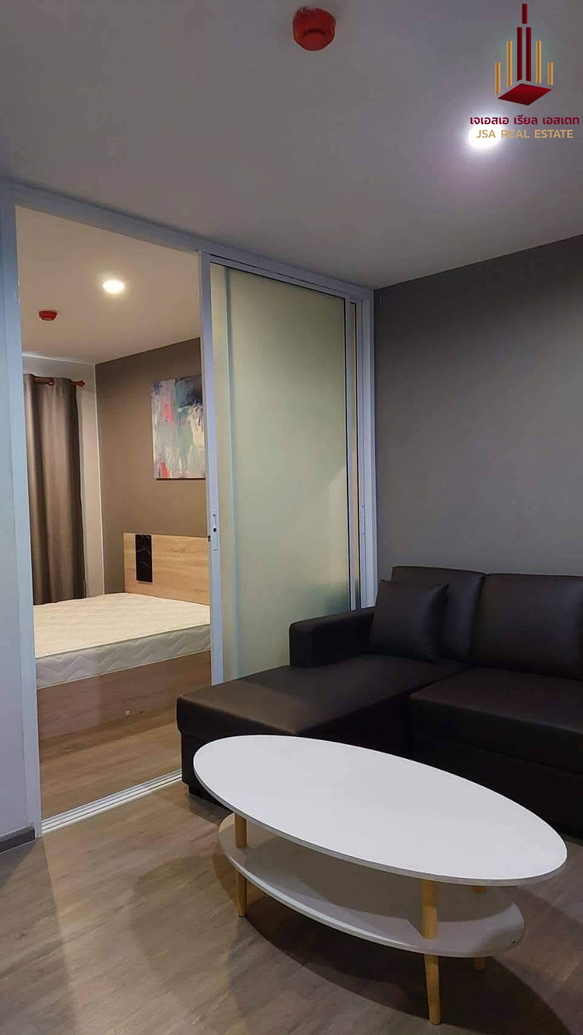 For RentCondoVipawadee, Don Mueang, Lak Si : ✨ For Rent: Reach PhahonYothin 52 Condo ✨ 💰 Only 10,000 THB/month