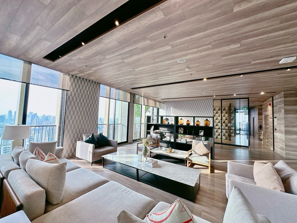 ให้เช่าคอนโดสุขุมวิท อโศก ทองหล่อ : 𝐍𝐞𝐰 𝐑𝐨𝐨𝐦 𝐍𝐎𝐁𝐋𝐄 𝐁𝟏𝟗 𝐅𝐨𝐫 𝐑𝐞𝐧𝐭 𝟐𝟔,𝟎𝟎𝟎/𝐌𝐨𝐧𝐭𝐡 ready to move 𝐌𝐫𝐭 & 𝐁𝐓𝐒 𝐒𝐔𝐊𝐇𝐔𝐌𝐕𝐈𝐓 