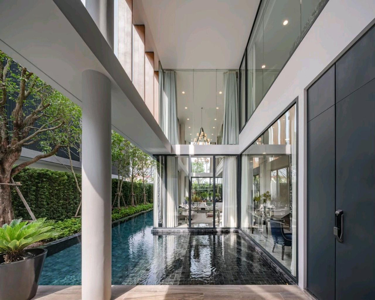 ขายบ้านพระราม 9 เพชรบุรีตัดใหม่ RCA : 𝗙𝗢𝗥 𝗦𝗔𝗟𝗘 | Issara Residence Rama9 | 5 Bedroos | 6 Bathrooms 