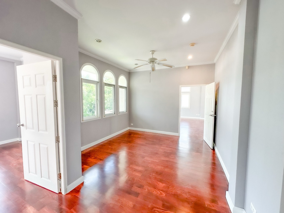 For SaleHouseNawamin, Ramindra : “Unlock a luxurious life immediately! Masterpiece mansion 108 sq m. Excellent condition, ready to move in, no need to wait to build. Ekkamai-Ramindra location