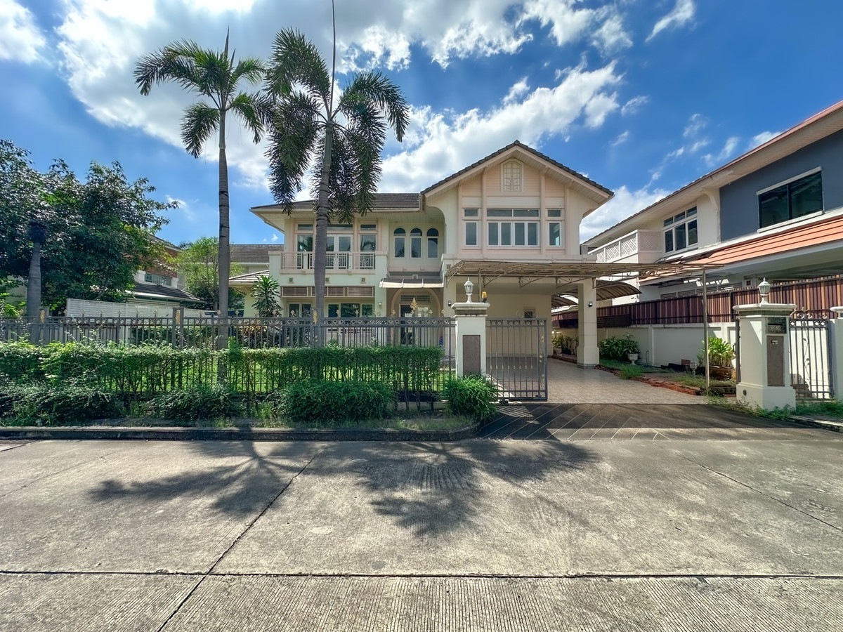 For SaleHouseNawamin, Ramindra : “Unlock a luxurious life immediately! Masterpiece mansion 108 sq m. Excellent condition, ready to move in, no need to wait to build. Ekkamai-Ramindra location