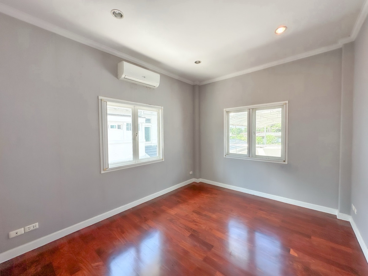 For SaleHouseNawamin, Ramindra : “Unlock a luxurious life immediately! Masterpiece mansion 108 sq m. Excellent condition, ready to move in, no need to wait to build. Ekkamai-Ramindra location