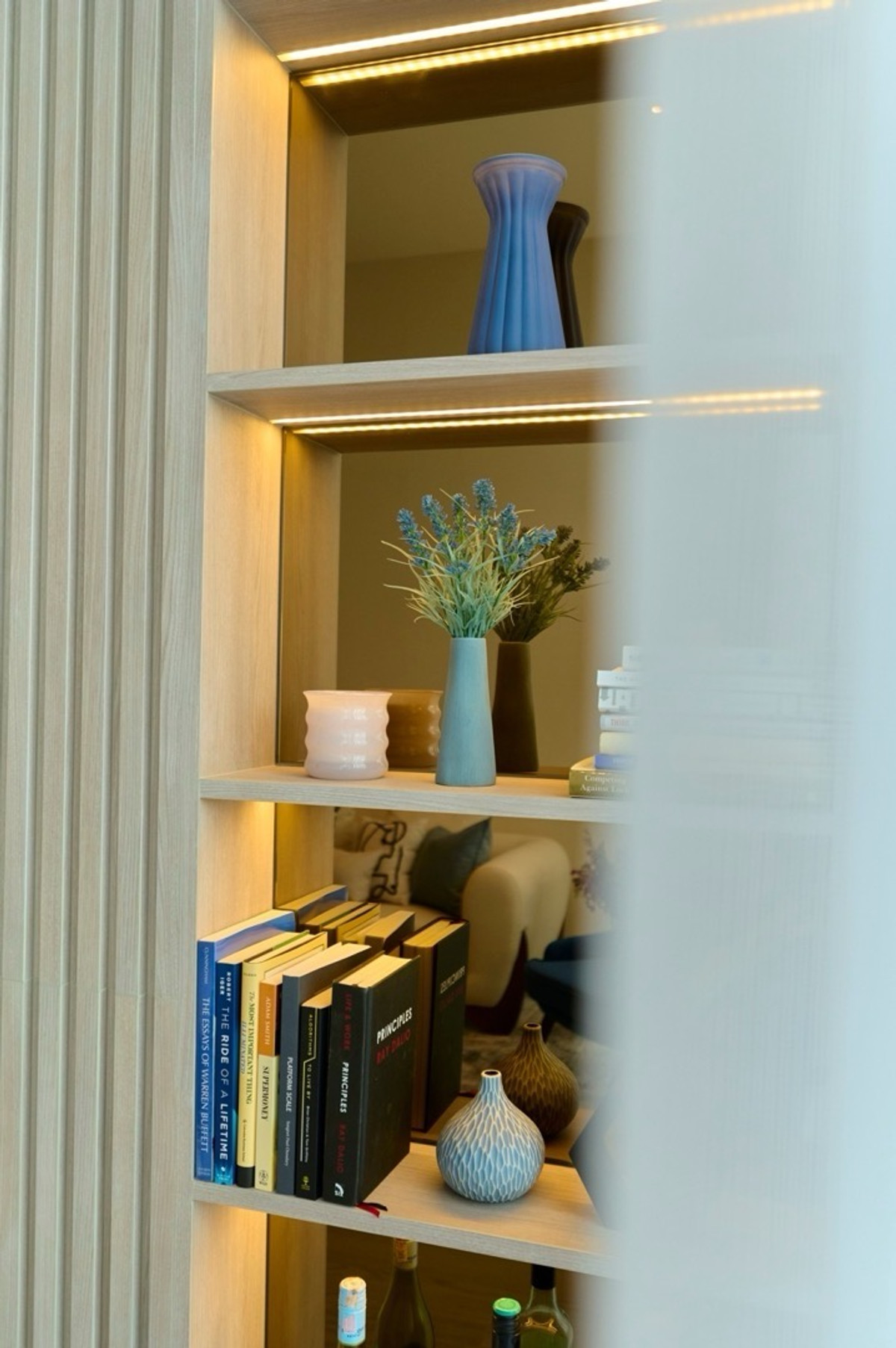 For RentCondoWitthayu, Chidlom, Langsuan, Ploenchit : Here it is, a beautiful room from the luxury project Scope Langsuan, width up to 85 sqm, 1 bedroom type, high floor, beautiful view, rent only 160k, close to central Chidlom, just 170 m., next to BTS Chidlom. If interested, make an appointment to see the 