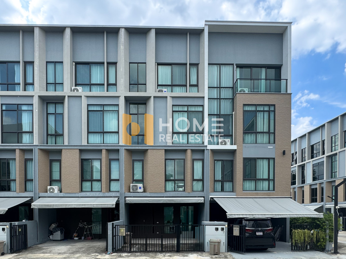 For RentTownhomePattanakan, Srinakarin : Estara Haven Phatthanakan 20 / 3 Bedrooms (FOR RENT) FON257