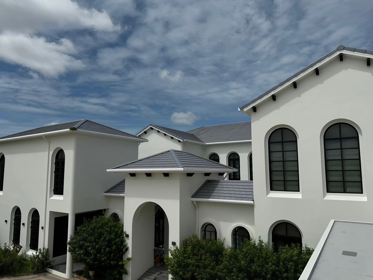 ขายบ้านพัทยา บางแสน ชลบุรี สัตหีบ : คฤหาสน์หรู 6 ไร่ ใกล้พัทยา | พื้นที่ใช้สอย 1,626 ตร.ม. | สระเกลือ Courtyard | Solar 16.66 kW | งานก่อสร้างระดับ Rare Item – 109 ล้านบาท (NET)