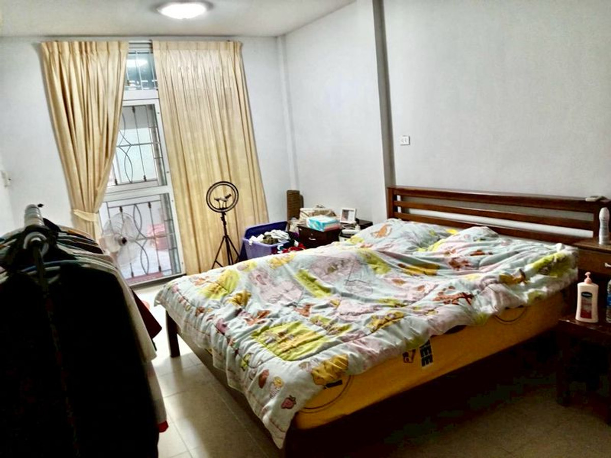 For SaleTownhomePathum Thani,Rangsit, Thammasat : 2-story townhouse for sale, Thai Somboon Village 3, corner room, area 37.2 square meters, 3 bedrooms, Khlong Sam Subdistrict, Khlong Luang District. Pathum Thani Province