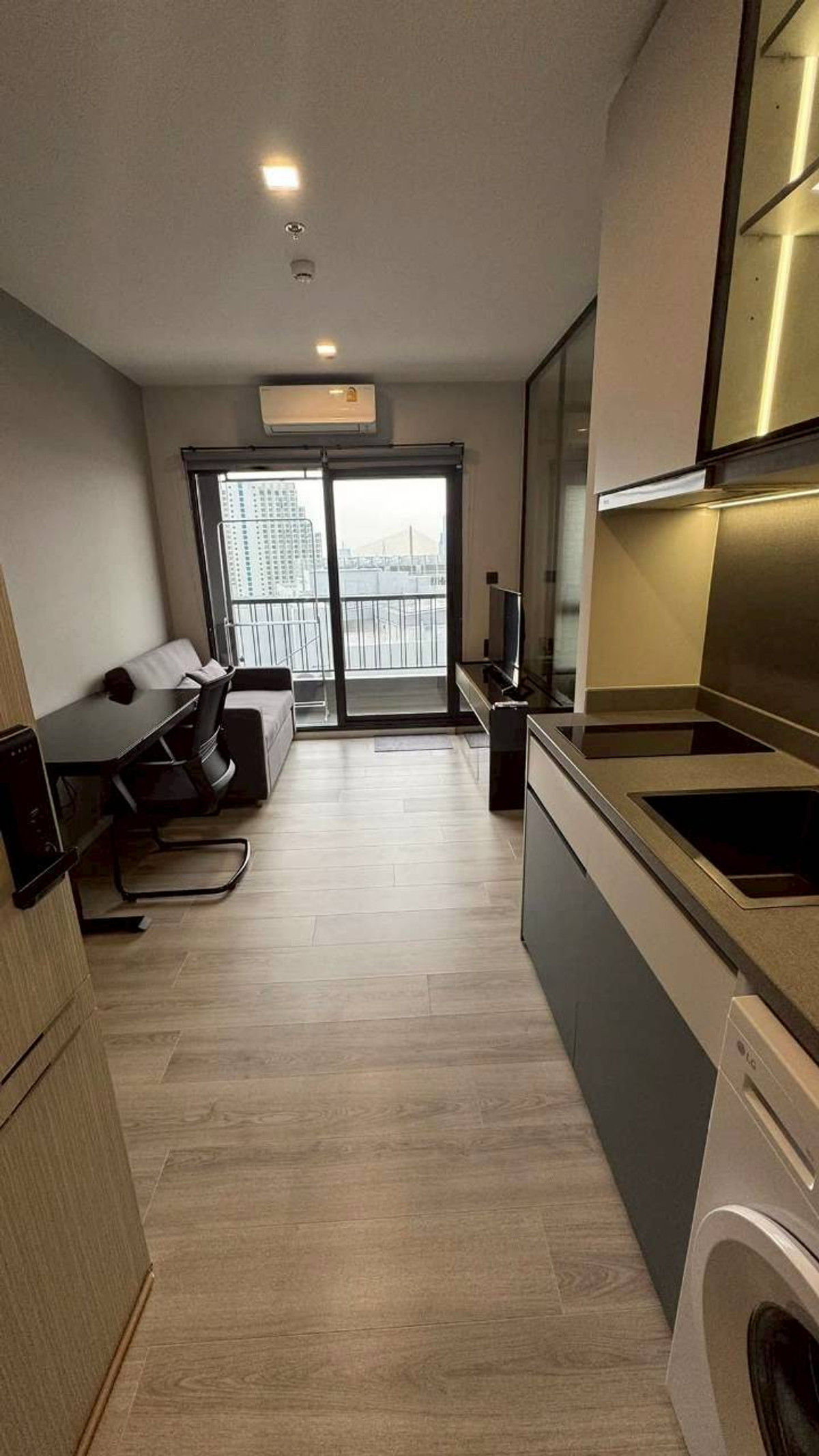ให้เช่าคอนโดพระราม 3 สาธุประดิษฐ์ : For Rent The Key Rama3 1bed 30.5 Sqm Fullyfurnish 16,000-