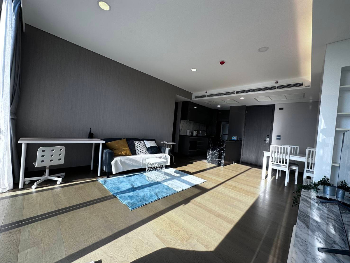 For RentCondoKhlongtoei, Kluaynamthai : Condo for rent, Siamese Exclusive Queens, fully furnished condo, ready to move in, close to MRT Queen Sirikit National Convention Center, only 50 meters!!